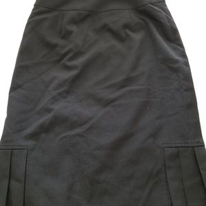 Tahari Size 2 skirt